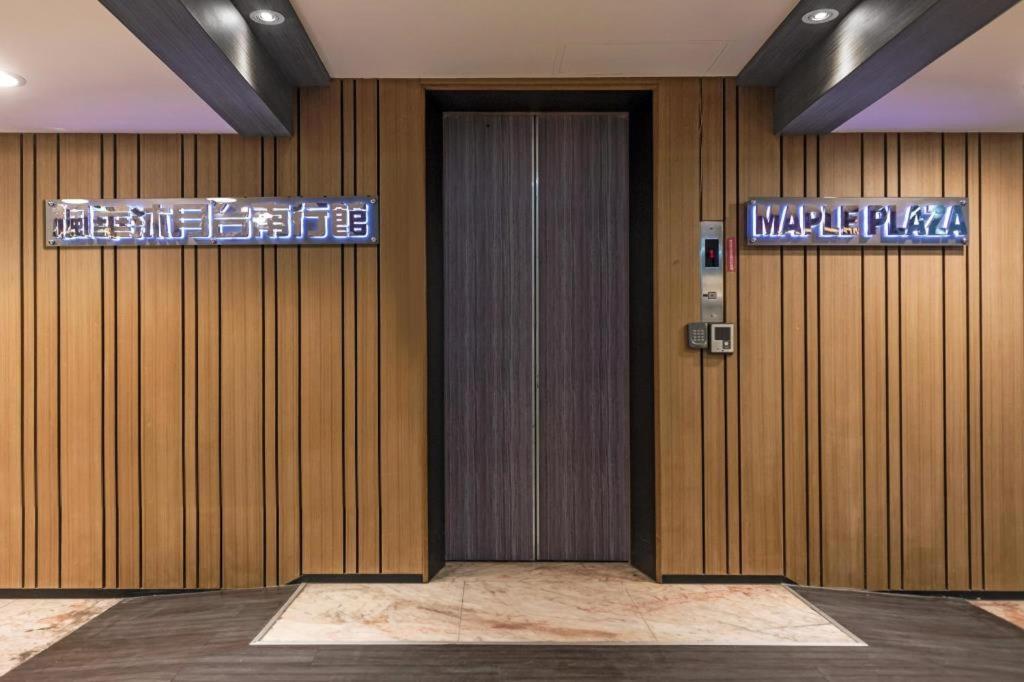 Maple Hotel Tchaj-nan Exteriér fotografie